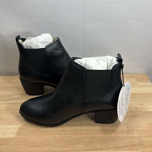 däv  Sienna Leather Black Bootie- Size 9 (US)/ 39 (EU) - Picture 6 of 10